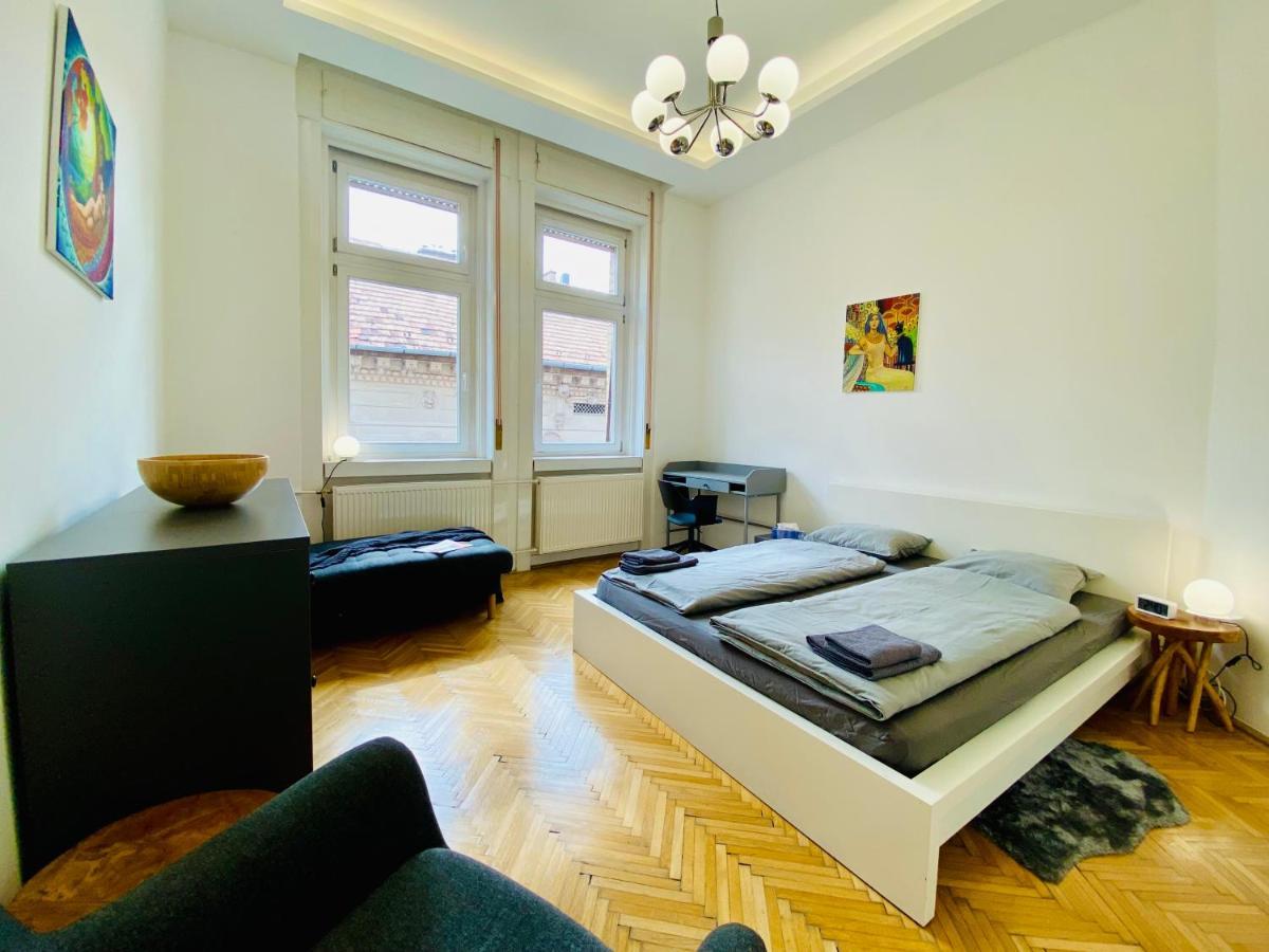 Spacious 4Br Oasis In Central Budapest - Bp Sky Exterior photo