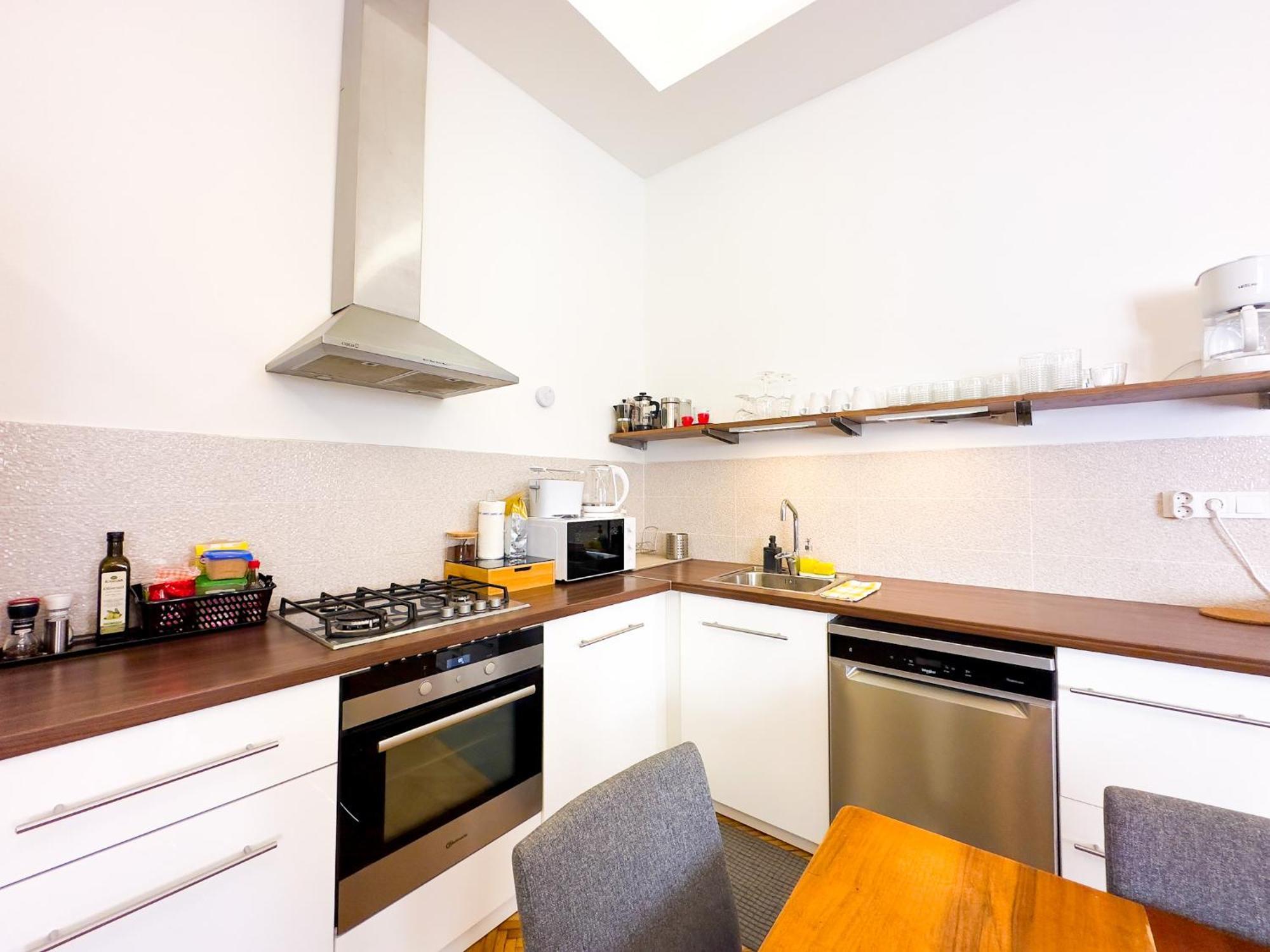 Spacious 4Br Oasis In Central Budapest - Bp Sky Exterior photo